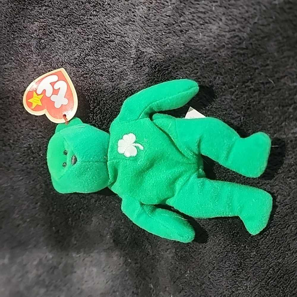 Teenie Beanie Baby Erin Bear with Tag